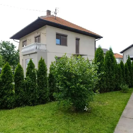 The Cosmic Gate 3 Holiday home Biskupici