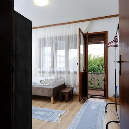 The Cosmic Gate 3 Holiday home Biskupici